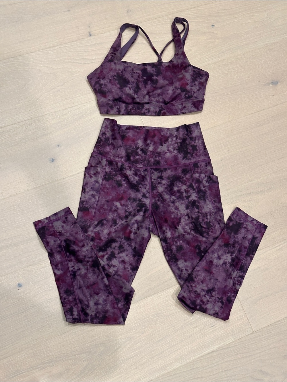 Athleta Purple Tie-Dye High-Waist Leggings & Matching Sports Bra